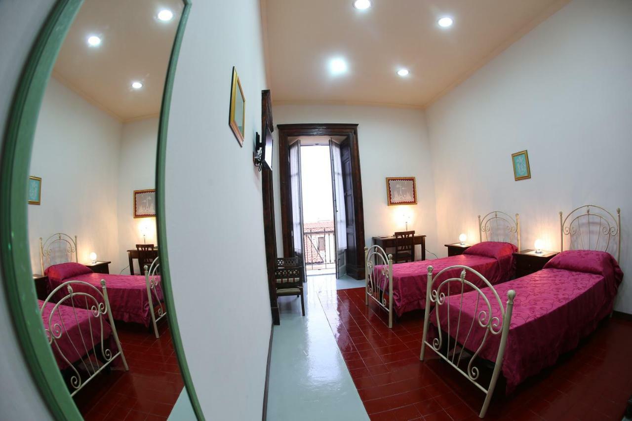 Casa Lissania Bed & Breakfast Lamezia Terme Eksteriør bilde