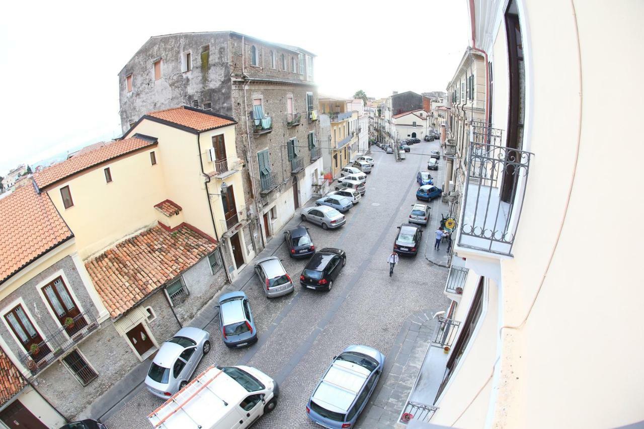 Casa Lissania Bed & Breakfast Lamezia Terme Eksteriør bilde