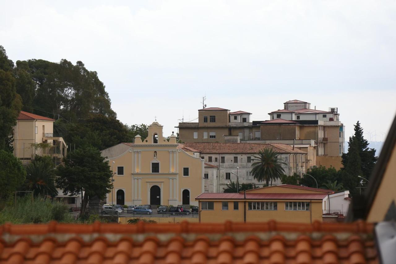 Casa Lissania Bed & Breakfast Lamezia Terme Eksteriør bilde